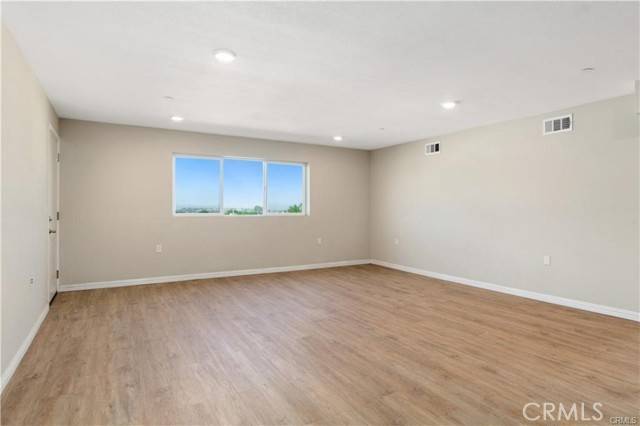 Sylmar, CA 91342,13710 Foothill BLD