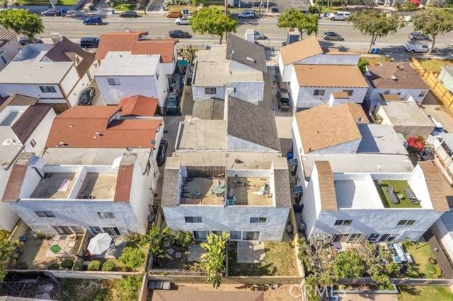 Redondo Beach, CA 90278,2212 Grant AVE
