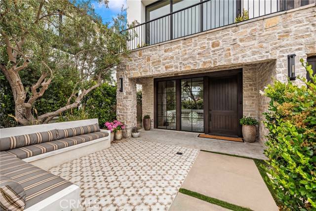 San Clemente, CA 92672,213 Avenida Princesa