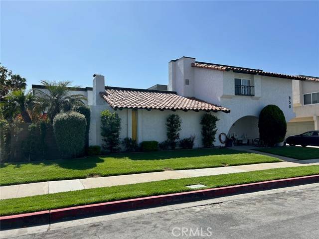 850 N Kathleen LN, Orange, CA 92867
