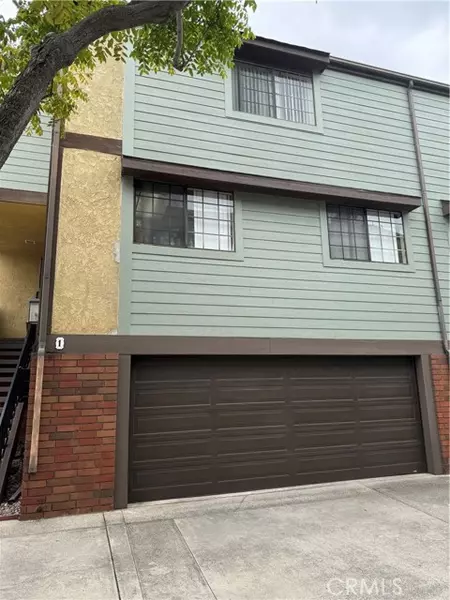 1925 1 Anaheim AVE 1, Costa Mesa, CA 92627