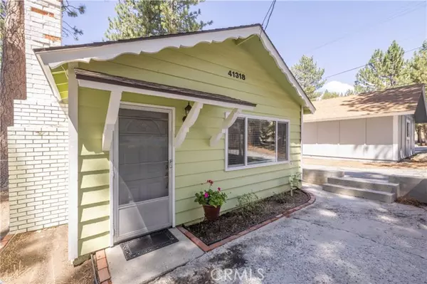 Big Bear Lake, CA 92315,41318 Oak ST