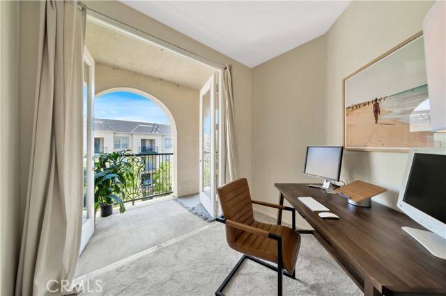 2458 Watermarke PL, Irvine, CA 92612