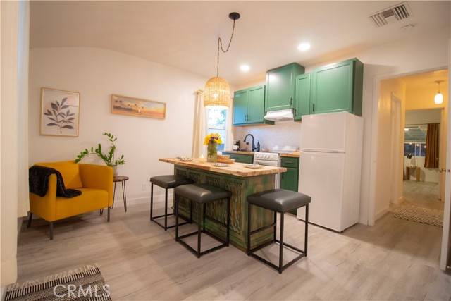 12512 Miranda ST, Valley Village, CA 91607