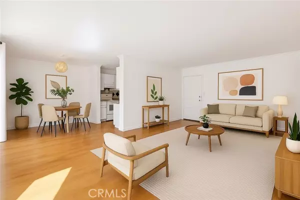 Los Angeles, CA 90049,1020 Granville AVE 205