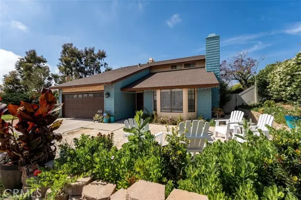 Oceanside, CA 92054,1520 Downs ST