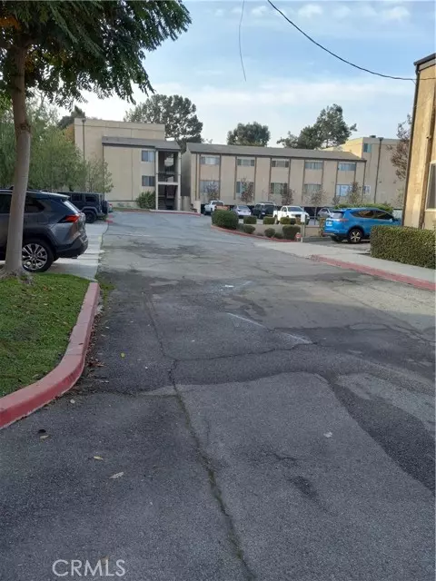 1725 Neil Armstrong ST 103, Montebello, CA 90640