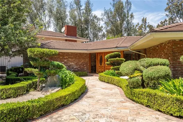 20827 E Mesarica RD, Covina, CA 91724