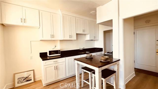 315 W 3rd ST 711, Long Beach, CA 90802