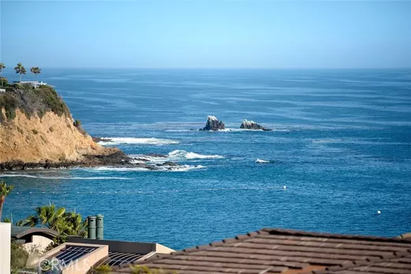 Laguna Beach, CA 92651,121 Emerald Bay