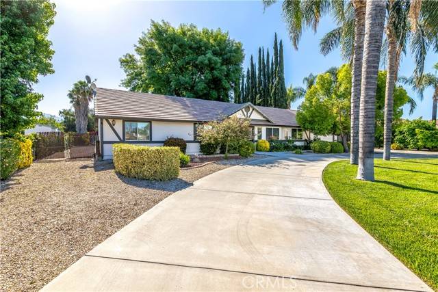 Hemet, CA 92544,274 N Hemet ST