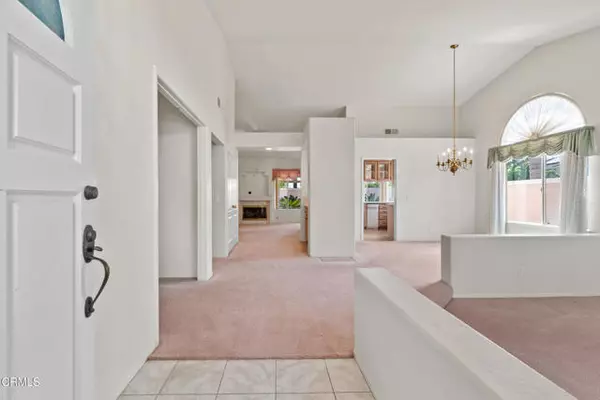 Oxnard, CA 93036,712 Rosebud DR