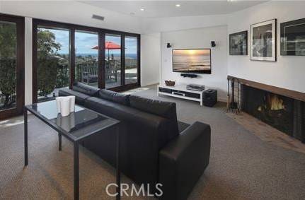 Laguna Beach, CA 92651,1098 Wykoff WAY