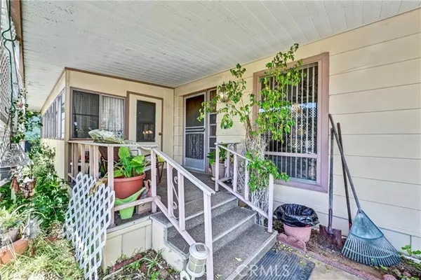 Escondido, CA 92027,2300 E Valley Parkway 237