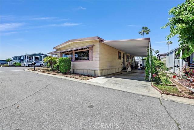 Escondido, CA 92027,2300 E Valley Parkway 237