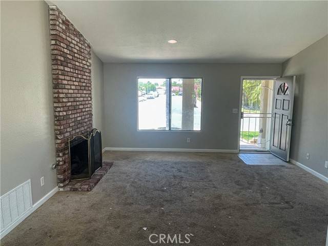 Lake Elsinore, CA 92530,268 Broadway ST