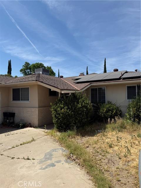 Fresno, CA 93726,4115 E Dayton AVE