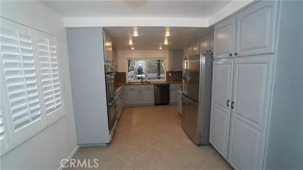 Newhall, CA 91321,24530 Breckenridge PL