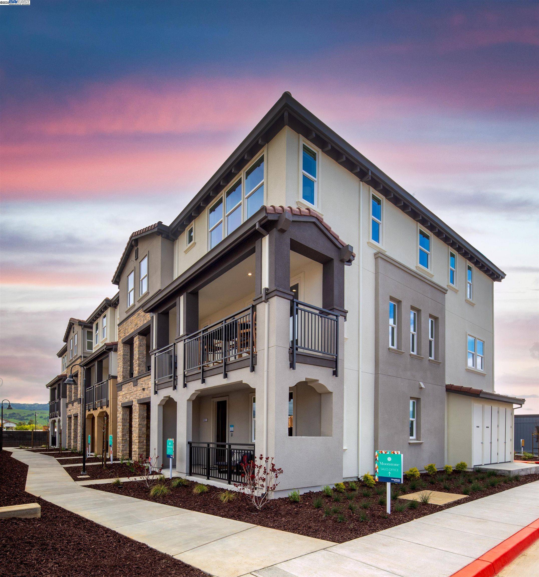 902 Loyola Lane 1201, Morgan Hill, CA 95037