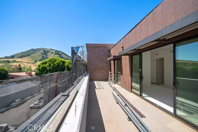 San Luis Obispo, CA 93401,581 Higuera ST 208