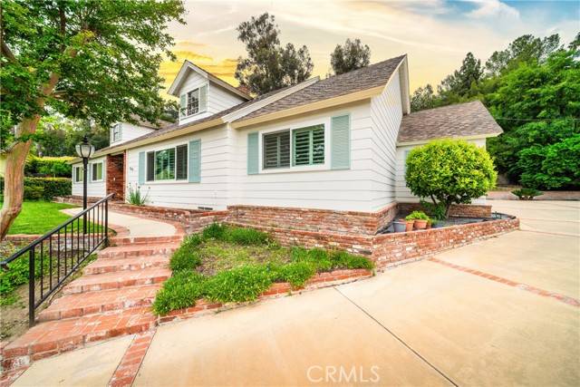 Glendora, CA 91741,780 Brown Sage DR
