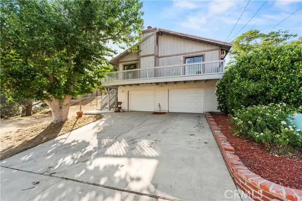 Lake Hughes, CA 93532,43323 LOOKABOUT RD