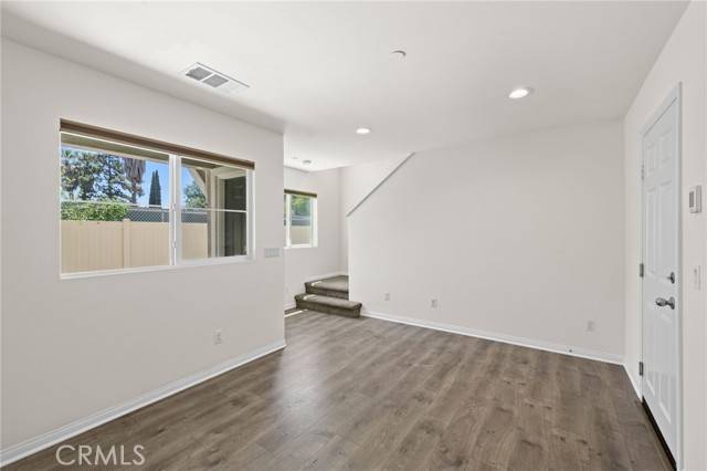 Panorama City, CA 91402,14856 Maple TER