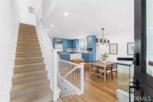 Newport Beach, CA 92661,332 L ST