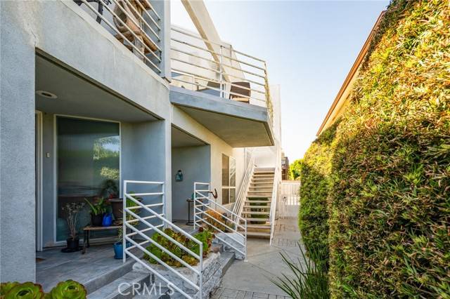 San Pedro, CA 90731,718 W 37th ST 4