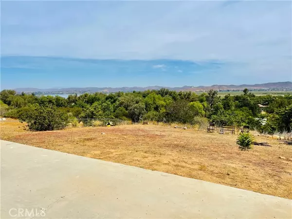 Lake Elsinore, CA 92530,33165 Ginger LN