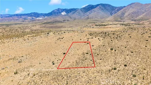 0 Near Powerline Rd, Lucerne Valley, CA 92356