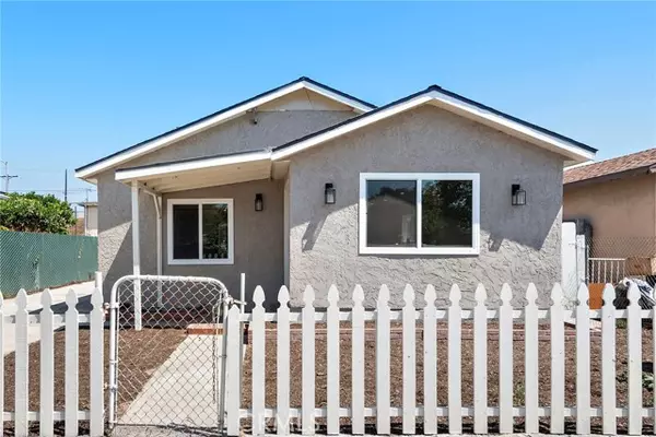 Wilmington, CA 90744,1005 E Cruces ST