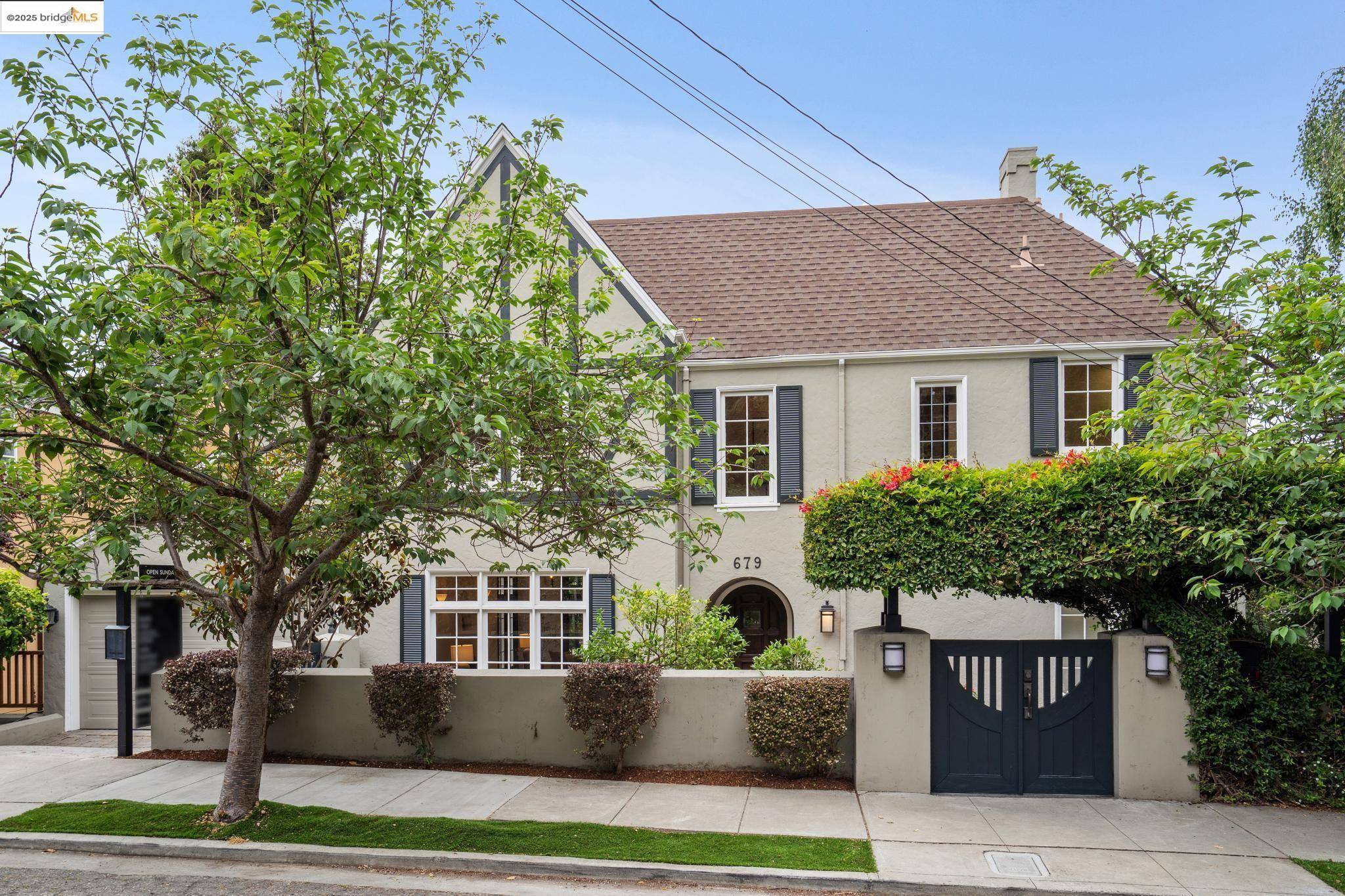 679 Carlston AVE, Oakland, CA 94610