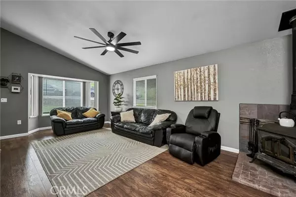 Kelseyville, CA 95451,5080 Tomahawk WAY