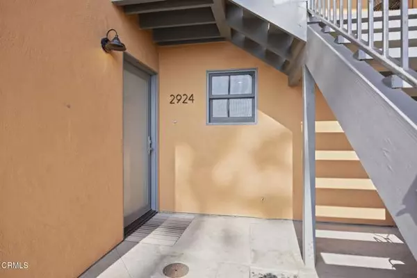 Oxnard, CA 93035,2924 Lakeshore CT