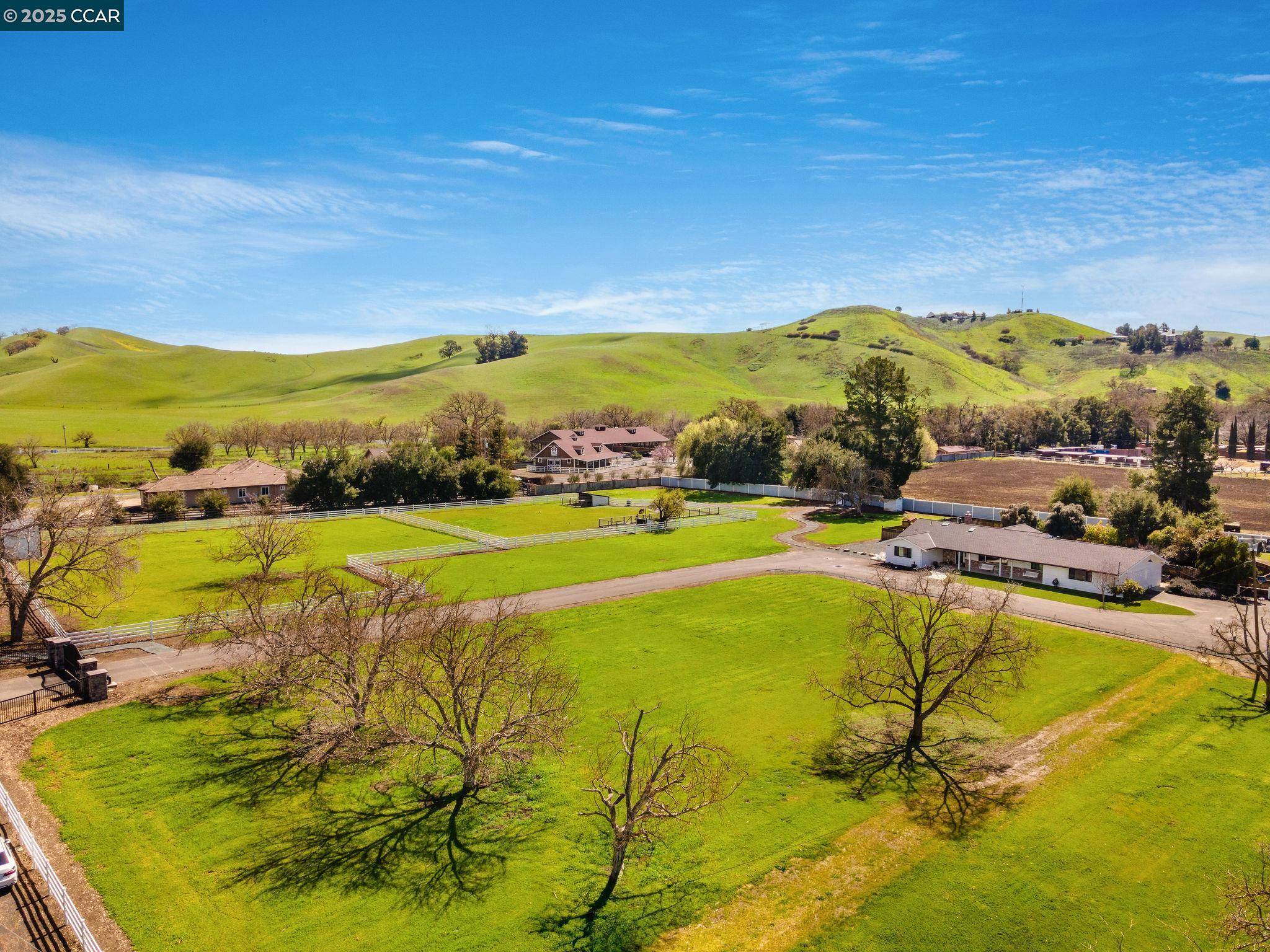 5400 Johnston Rd, Danville, CA 94588