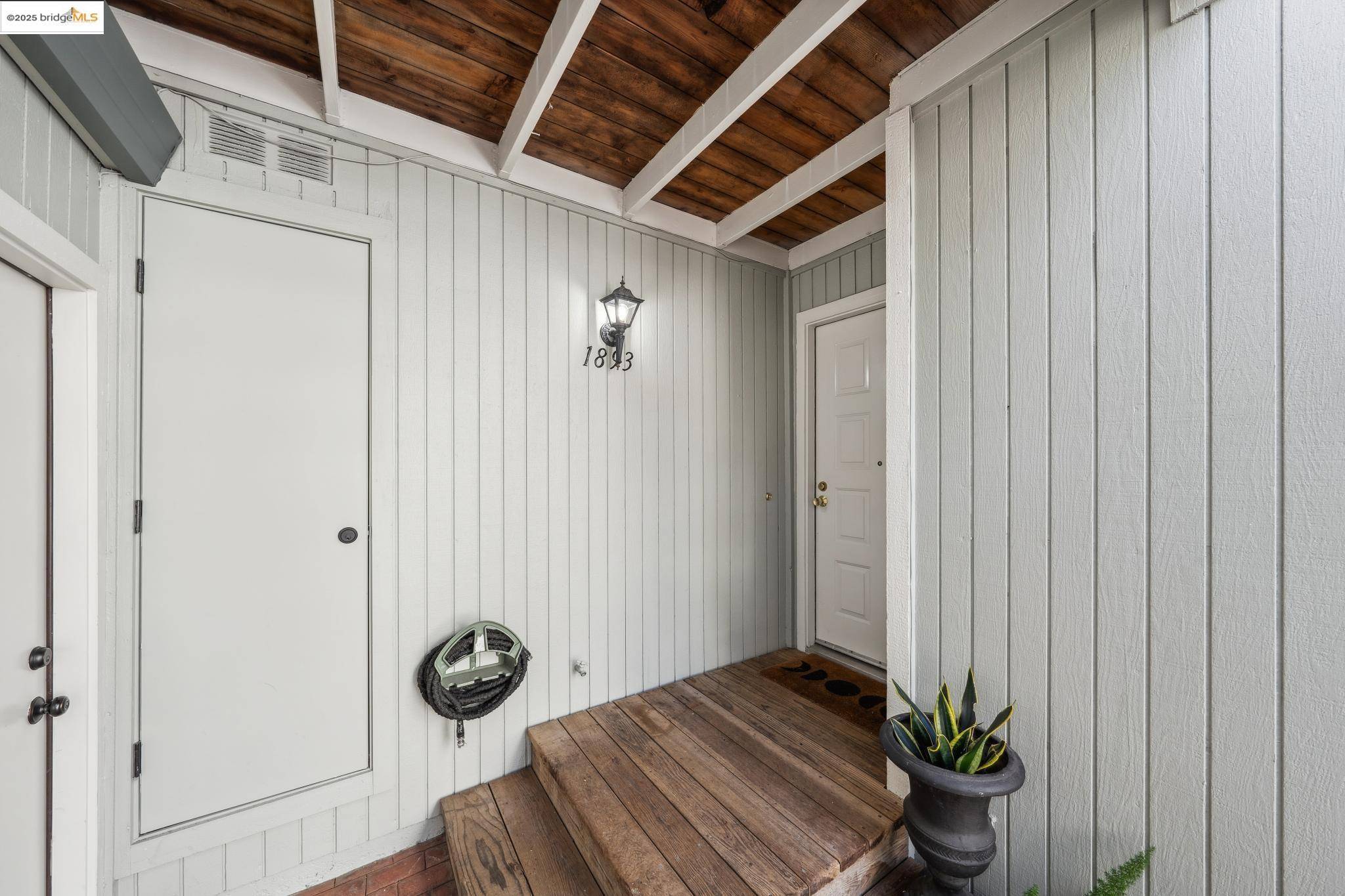 Benicia, CA 94510,1893 Shirley Dr