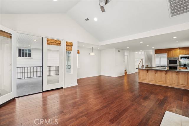Corona Del Mar, CA 92625,314 1/2 Larkspur AVE