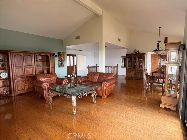 Whittier, CA 90601,12070 Rideout WAY