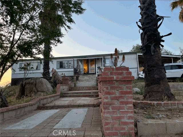 Hemet, CA 92545,38490 E BENTON