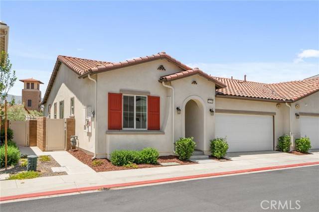 Corona, CA 92883,24205 Selwood DR