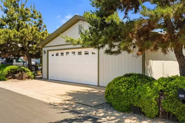 Lakeside, CA 92040,11851 Riverside DR 246
