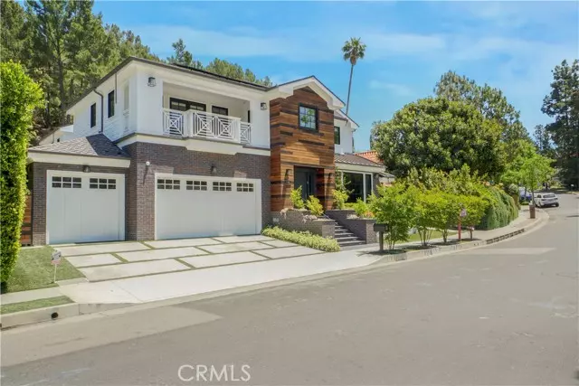 2520 La Condesa DR, Brentwood, CA 90049