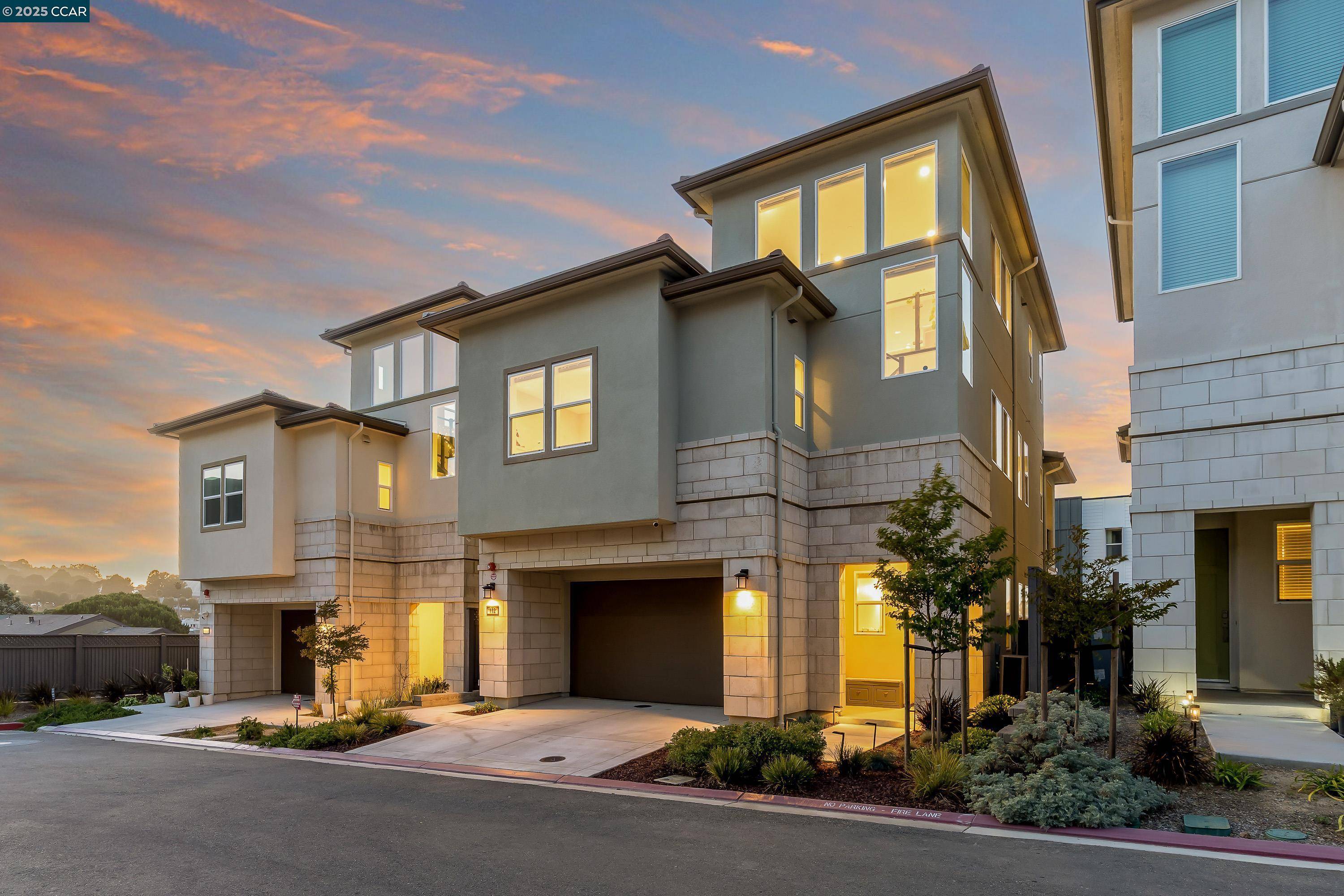 Daly City, CA 94014,112 Crape Ct