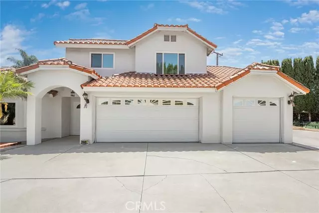 Orange, CA 92867,2445 N Santiago BLD