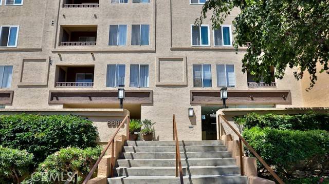 8889 Caminito Plaza Centro 7128, San Diego, CA 92122