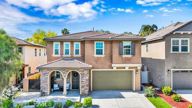 8967 Sunshine Valley WAY, Corona, CA 92883