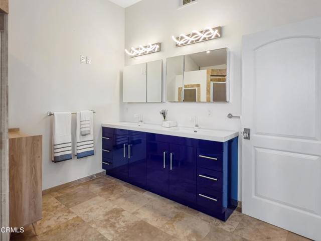 Ojai, CA 93023,1210 S La Luna AVE