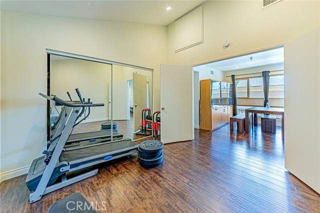 Cypress, CA 90630,5401 Twin Lakes DR