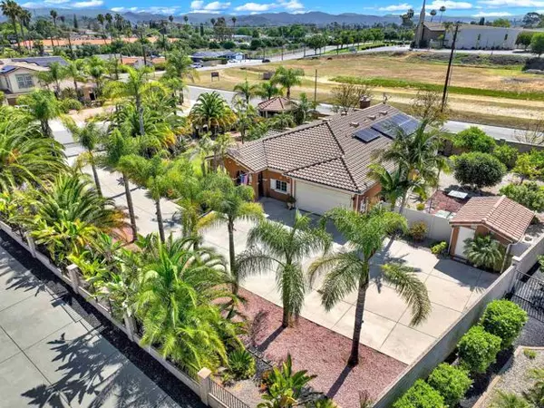 Escondido, CA 92025,907 Rockwell Springs CT